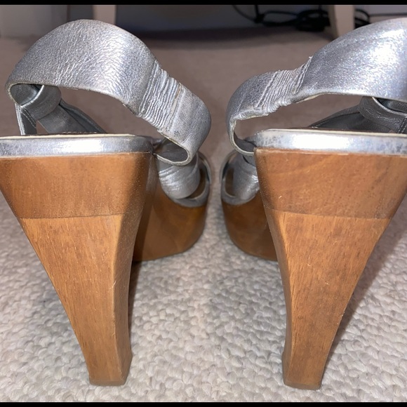 Steve Madden sz 10 Silver Metallic wood platform great party shoes - Picture 7 of 8